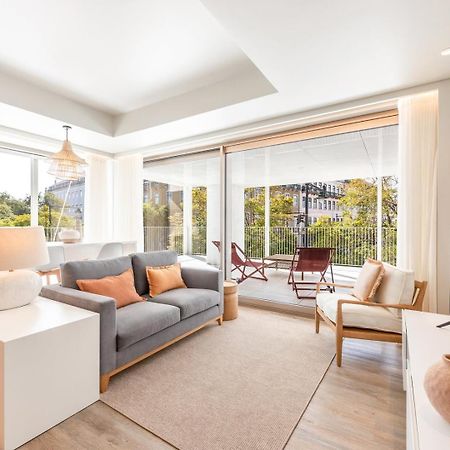 Guestready - 2Br Apt Carlos I With Terrace And Gym Lägenhet Lisboa Exteriör bild